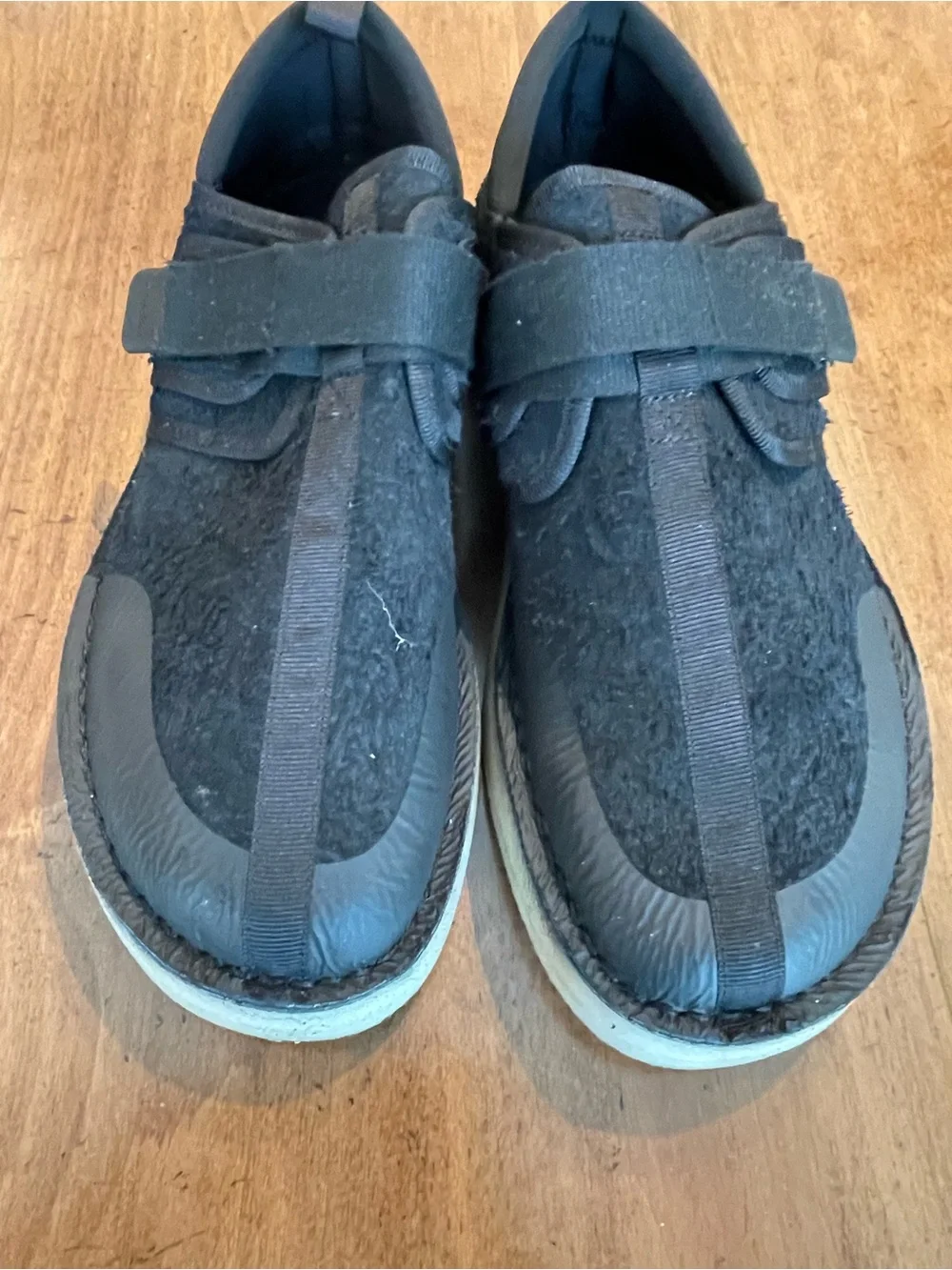 Size 9.5 Clarks Black Men's Slip-On Loafers with Hook-and-Loop Strap